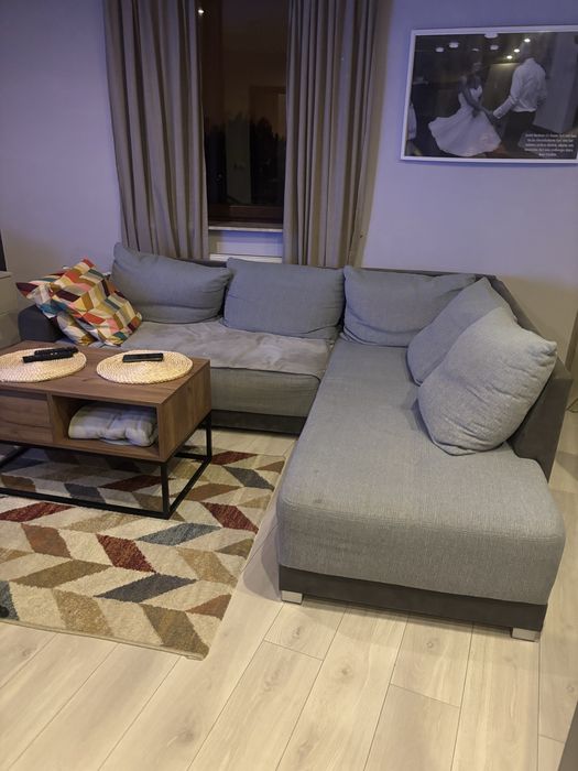 Naroznik oddam za darmo