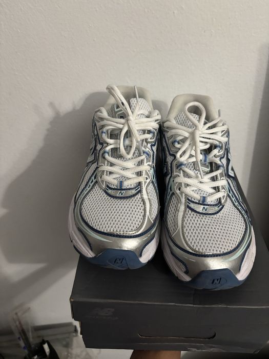 New balance 740