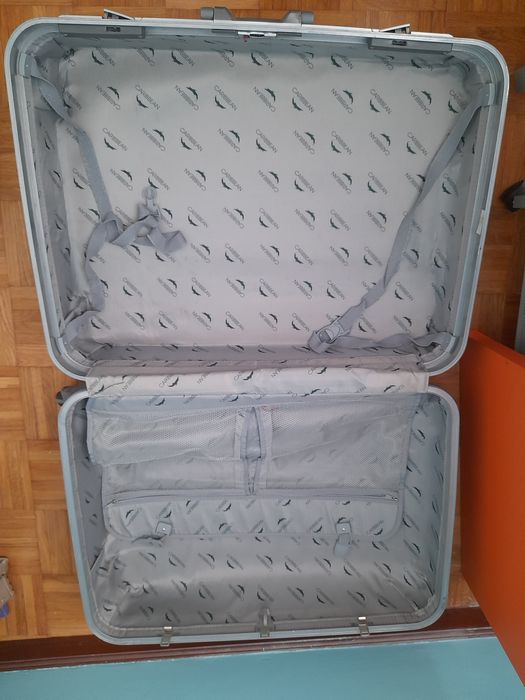 Mala de viagem rígida grande