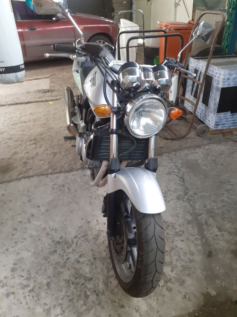 Продам Honda CBF 500.