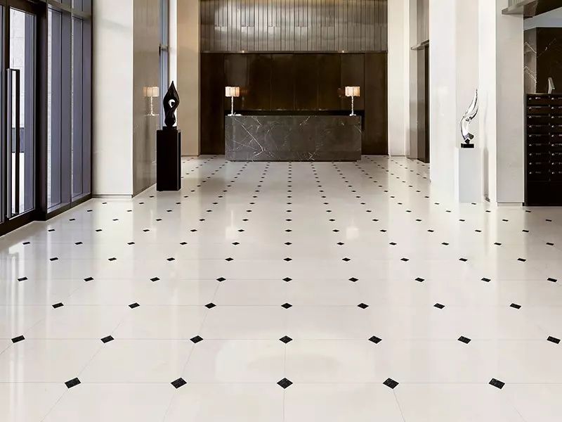 Плитка укладання, демонтаж