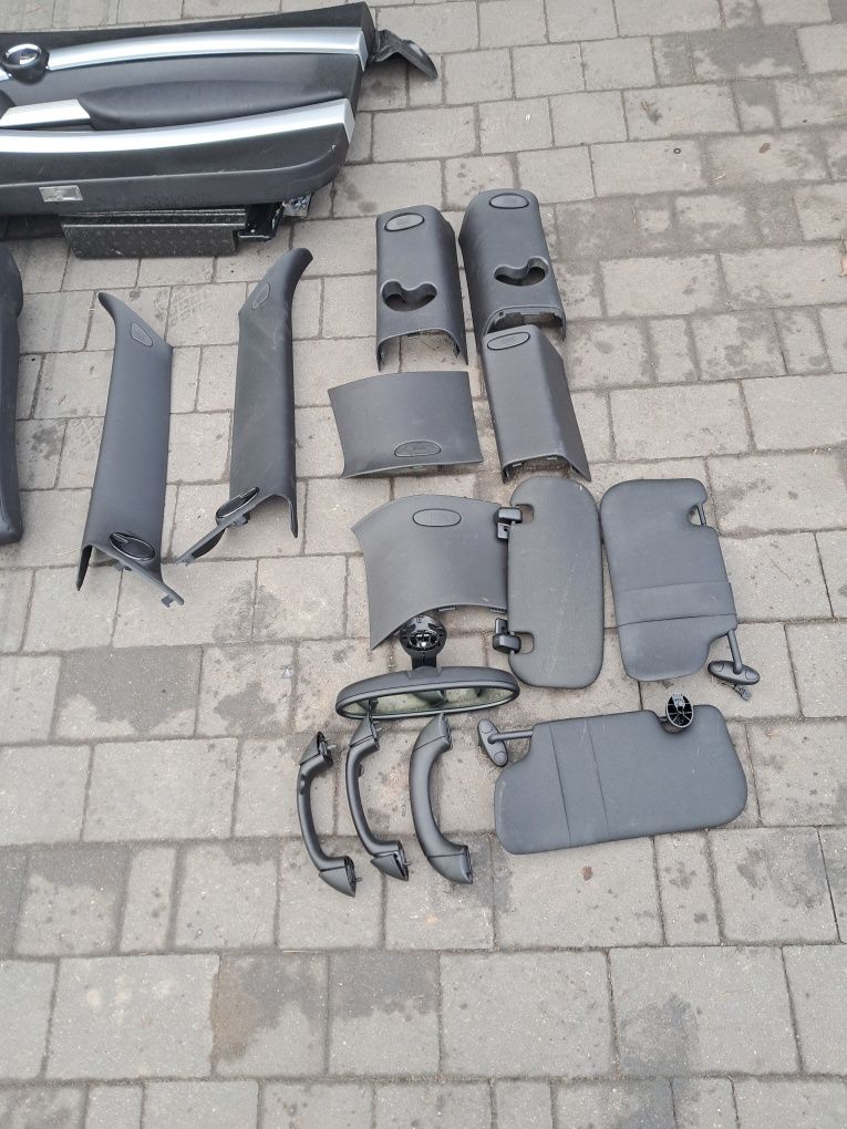 Podsufitka słupki Czarne MINI Cooper Clubman R55