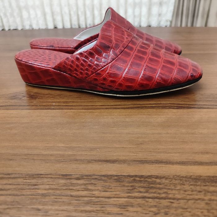 продам домашние  тапочки рр37