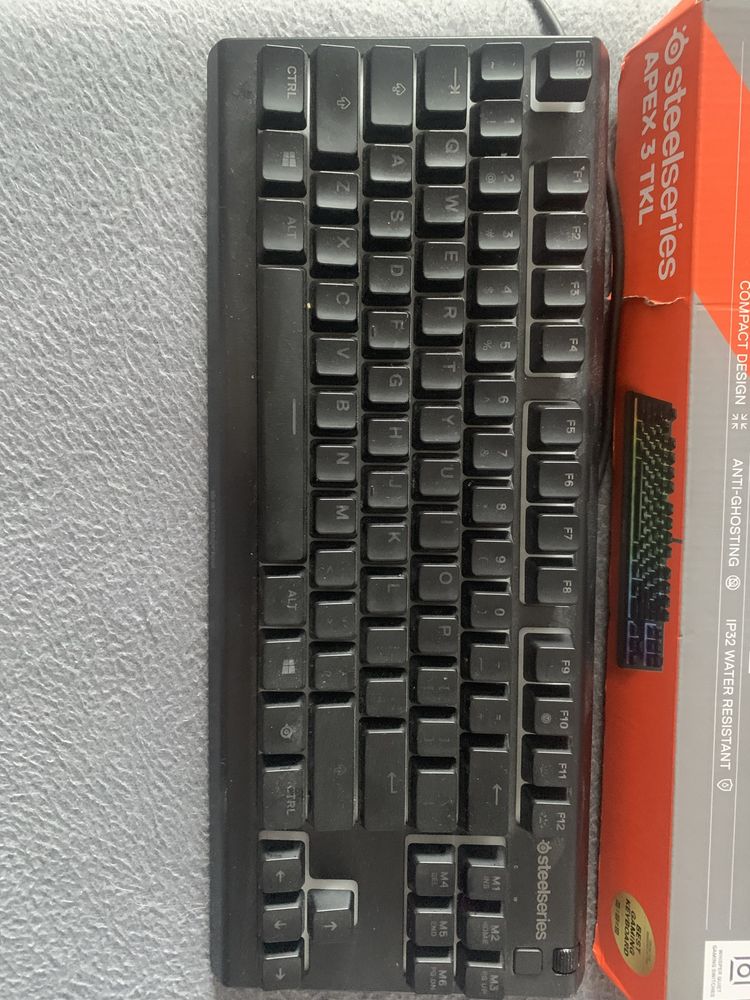 Klawiatura steelseries Apex 3 TKL membranowa