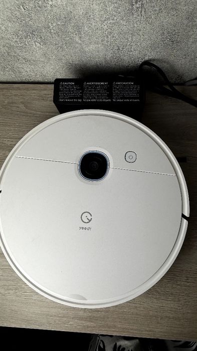 Миючий робот пилосос yeedi vac max