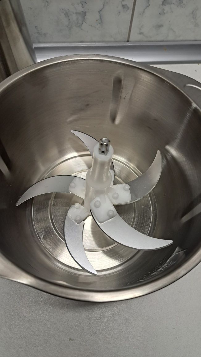 Rozdrabniacz kuchenny, mały kuter do mięsa 5 litrów, blender melakser