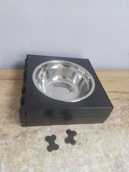 Podwyższona miska dla psów