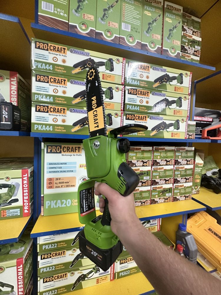 Цепная акумуляторная пила Procraft Pka 20