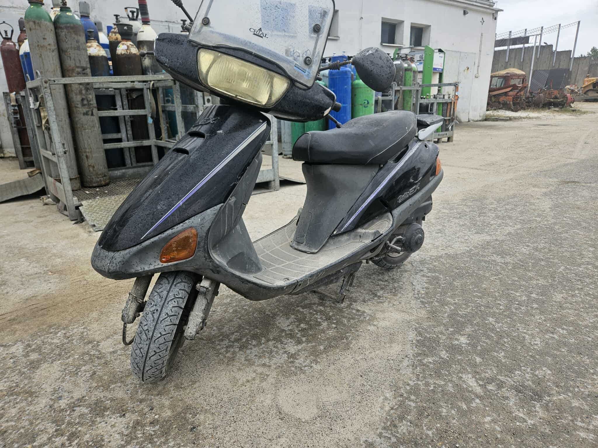 Skuter Honda H100