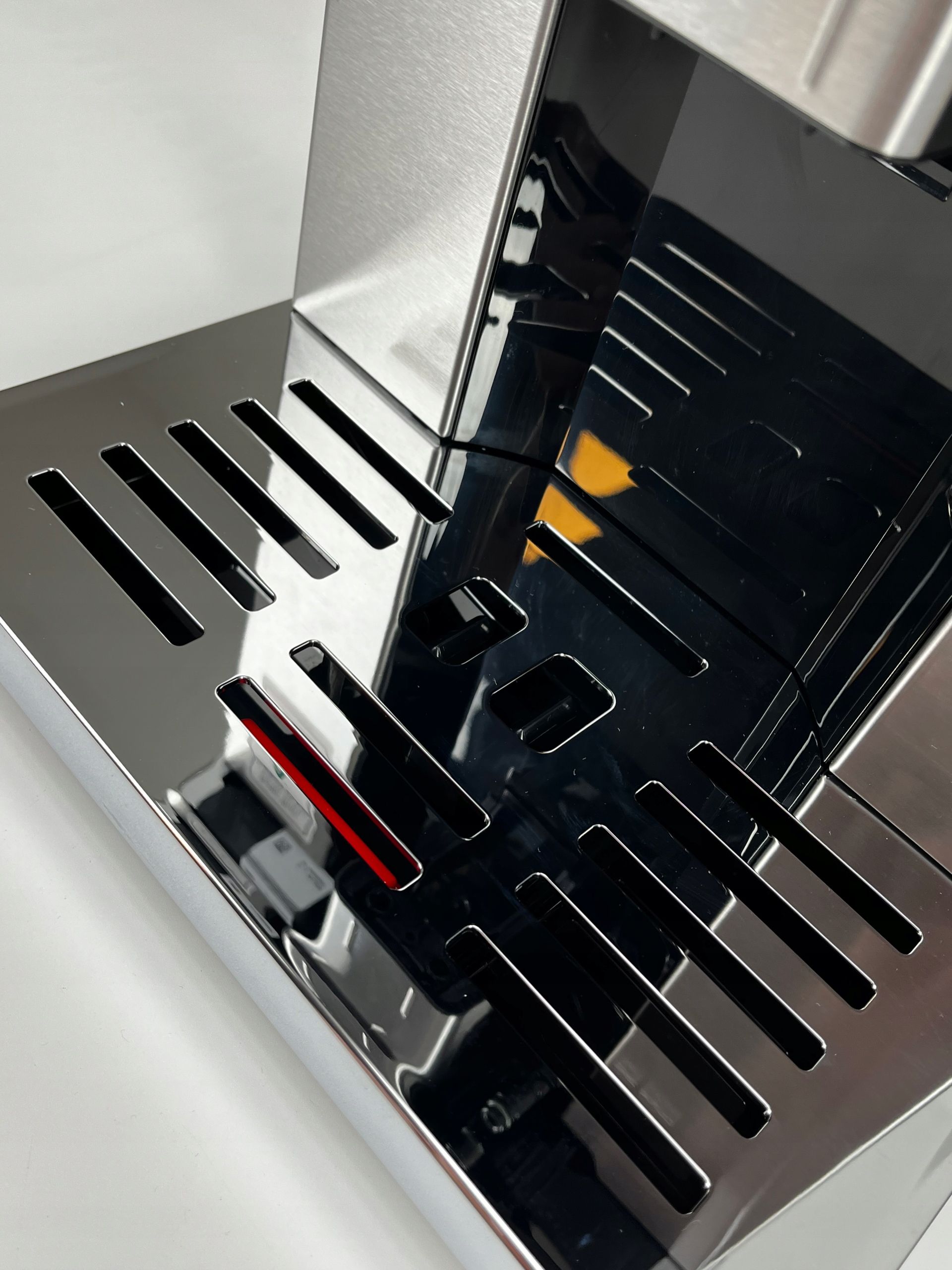 Automatyczny ekspres De'Longhi Primadonna Exclusive ESAM6850.M