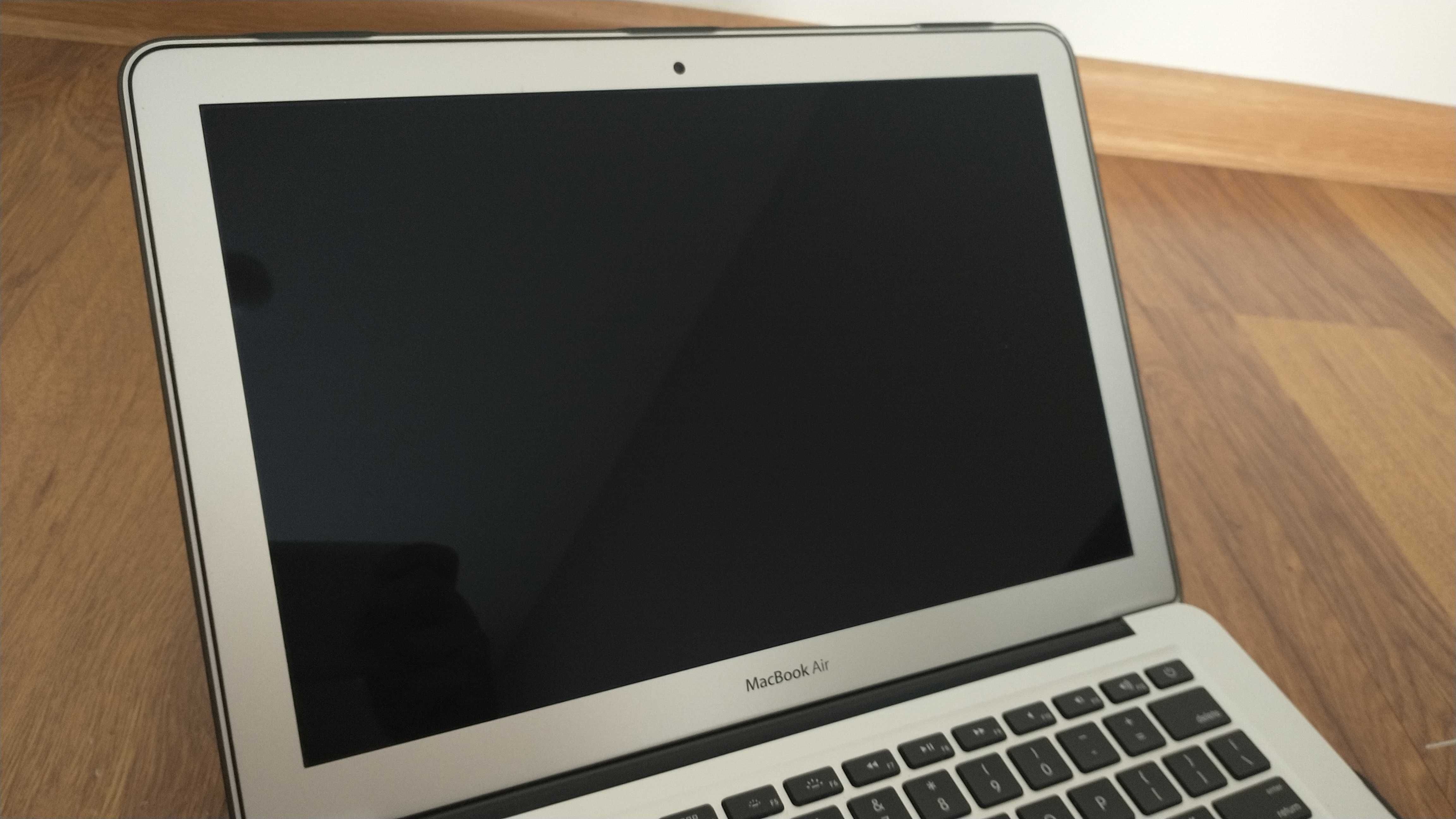 Apple MacBook Air A1466 i5/4GB/128GB/OS Monterey/US-PL [AKTUALNE]