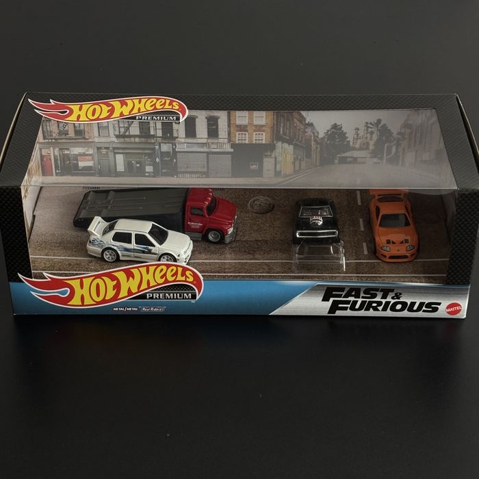 Hot Wheels Premium Fast and Furious Diorama *OPIS