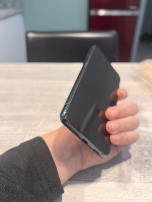 Самсунг с22 на 128г