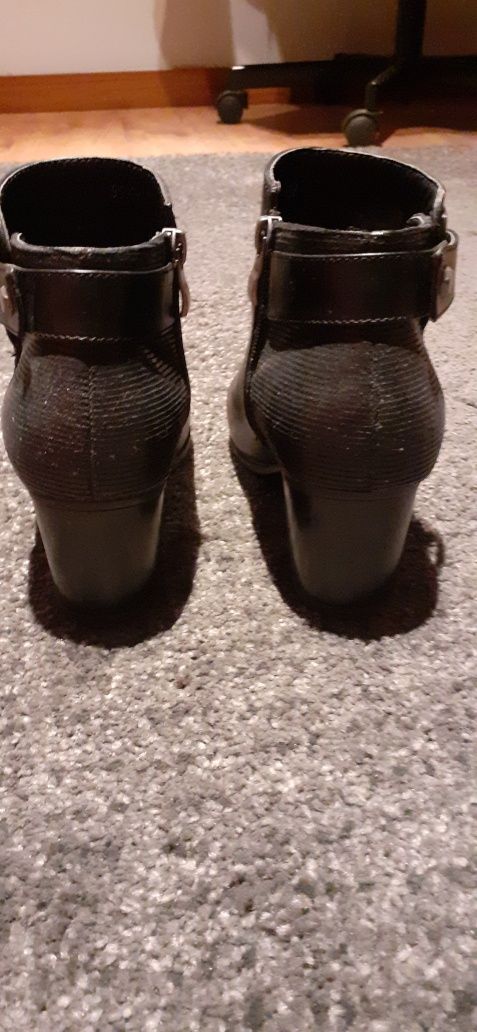 Botins miarose 36