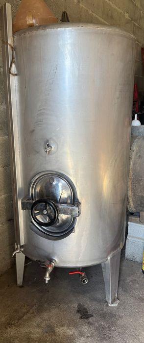 Cuba inox 600L usada