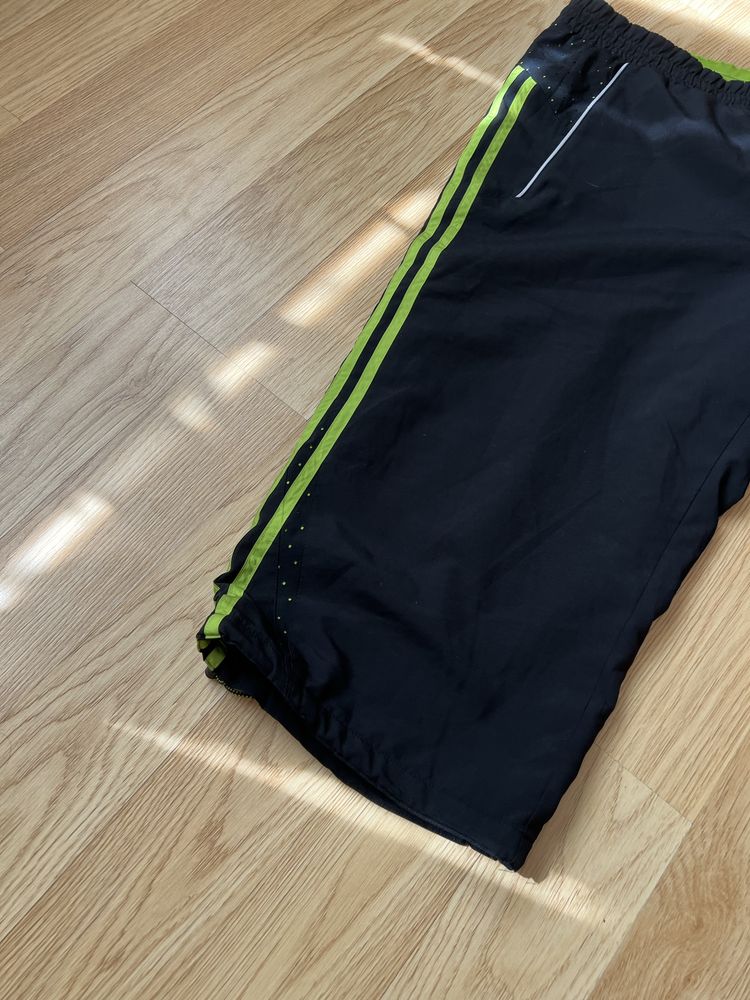 Чоловічі шорти бриджі  Adidas оригінал( розмір L-XL)
