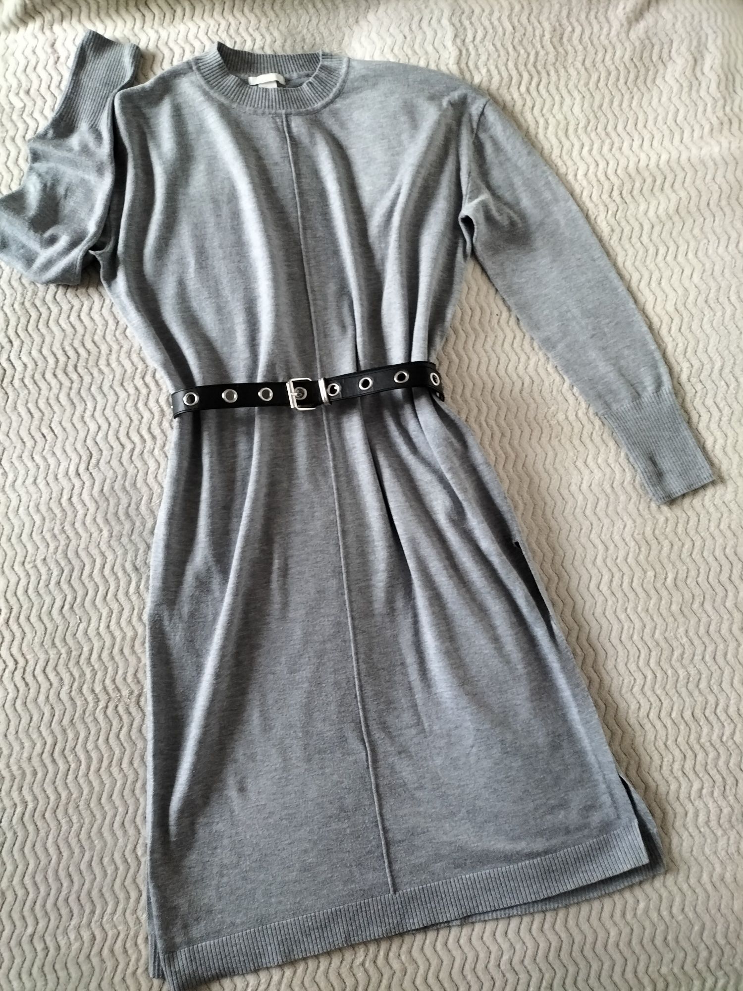 Długa sukienka sweterkowa H&M