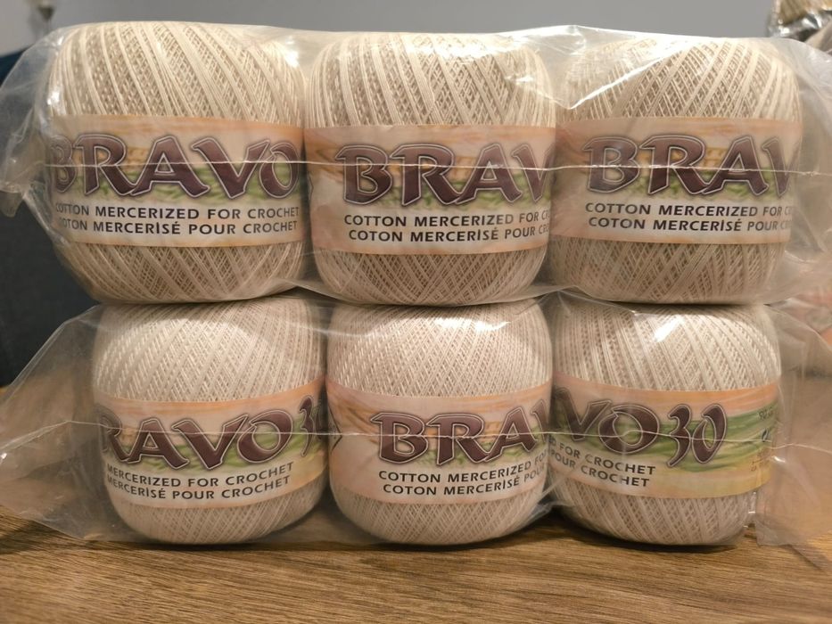 Włóczka Mimoza - Natura- 100 gram. 3 Oferta do 25 Listopada 30 metrów