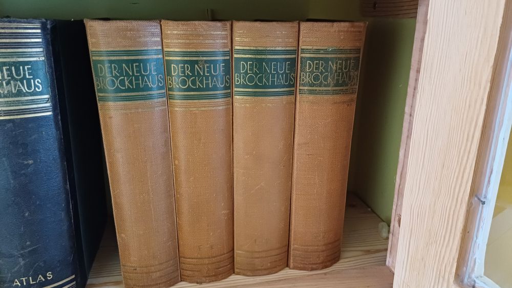 Der Neue Brockhaus, 4 tomy, bogato ilustrowane
