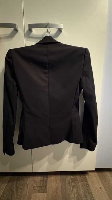 Чорний базовий піджак Mango 34, xs