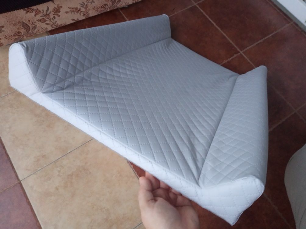 Przewijak miękki szary 70x48