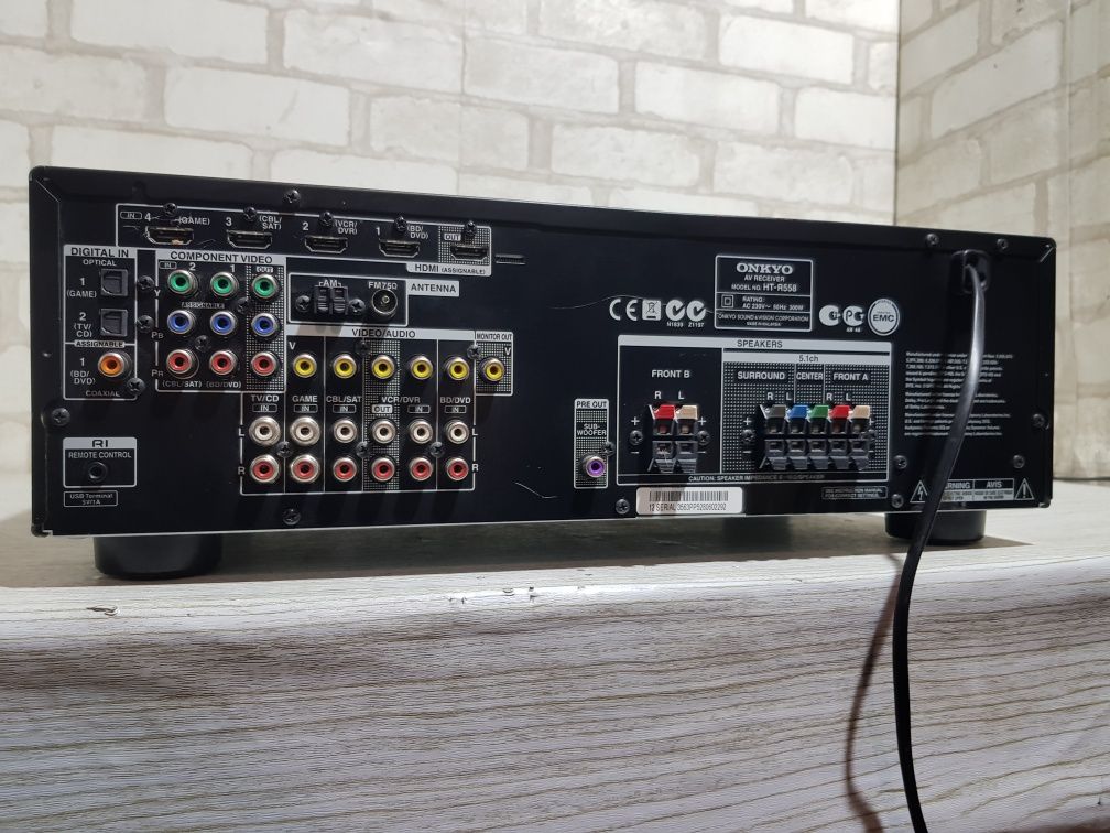 Пульт! 5.1 AV ресивер ONKYO HT-R558, *5x100 Вт, HDMI, ARC, USB, б/у з