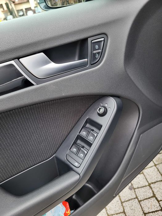 Ауді А4  S Line  B8