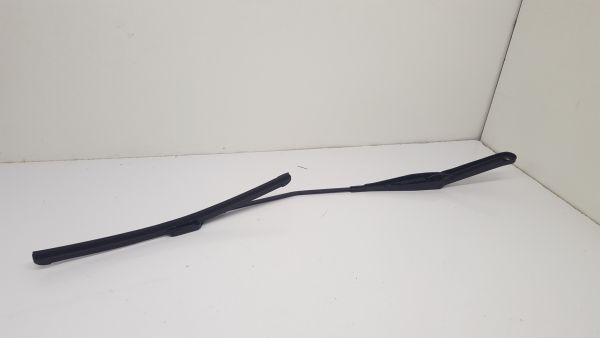 Haste / braço de escova limpa vidros frente direita FORD Fiesta VI (CB