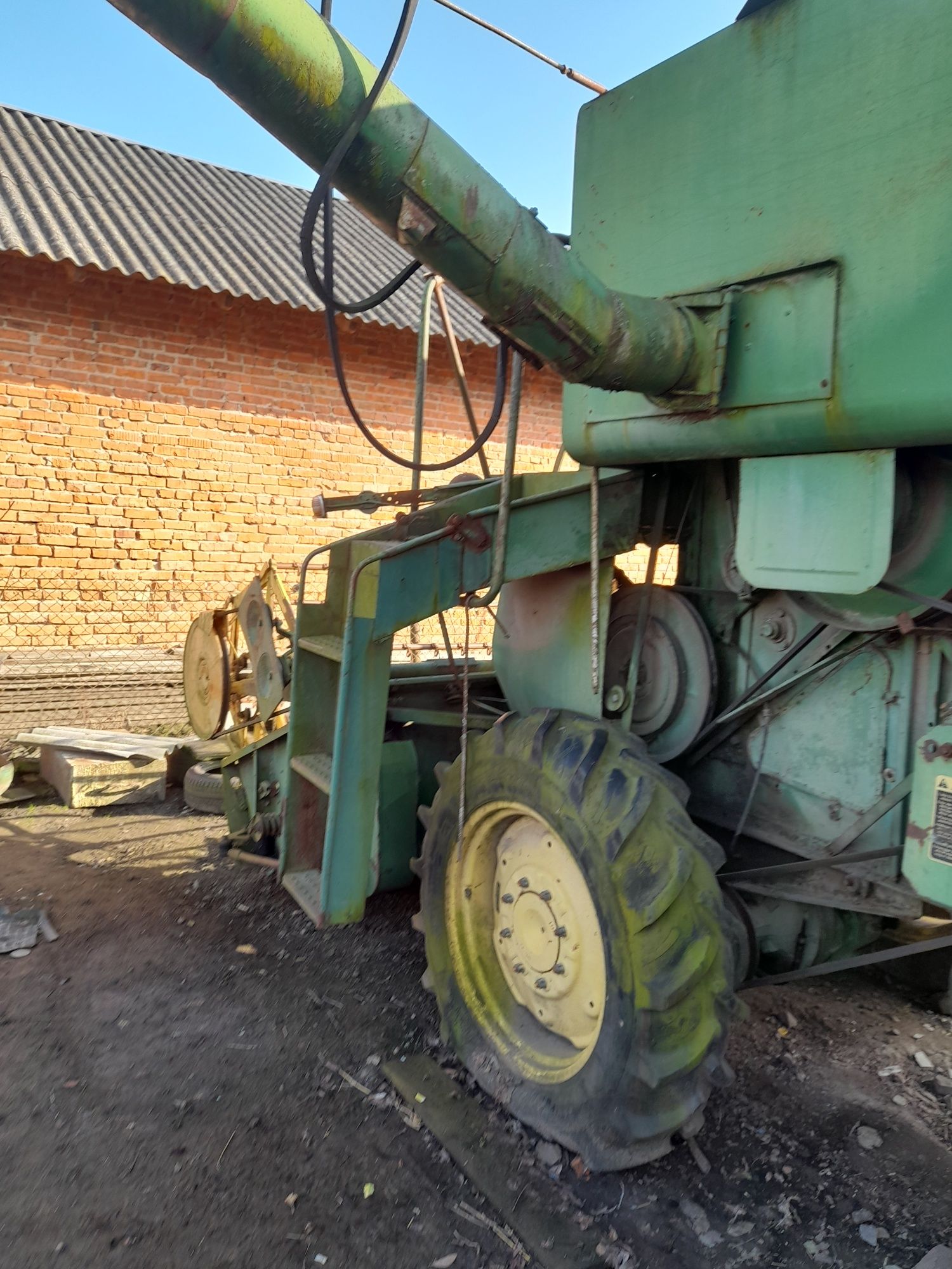 Продаж сільгосптехнікт