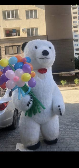 Надувной костюм белого  медведя