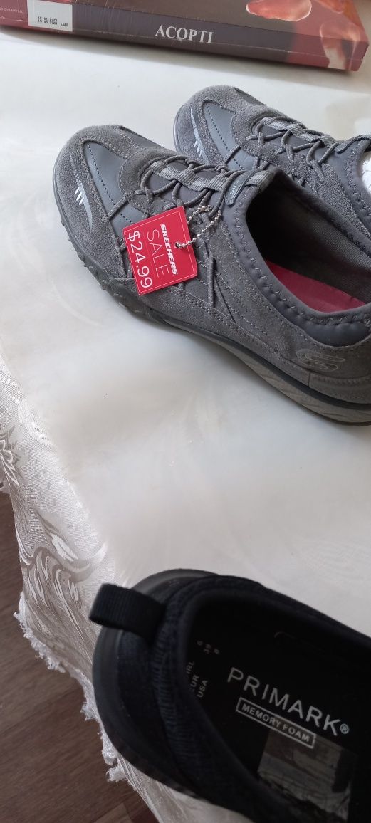 Кроссовки  SKECHERS  38(25) кожа