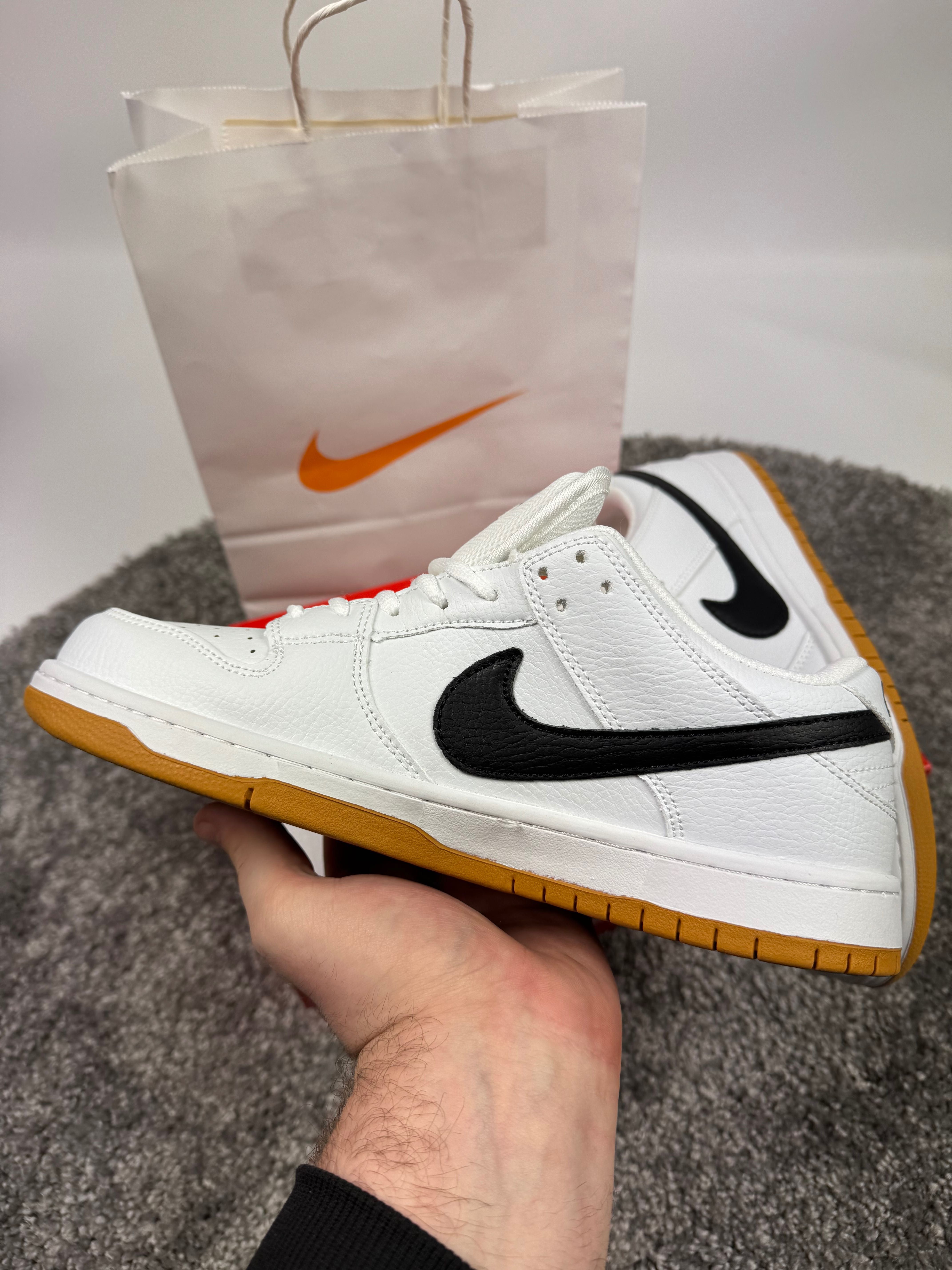 Кросовки Nike Dunk Low Sb 
найк данк 38,39,40,41,42,43,44
