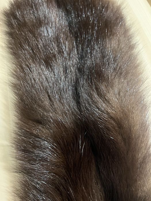 kołnierz szalik z futra naturalnego w kolorze czekoladowego brązu