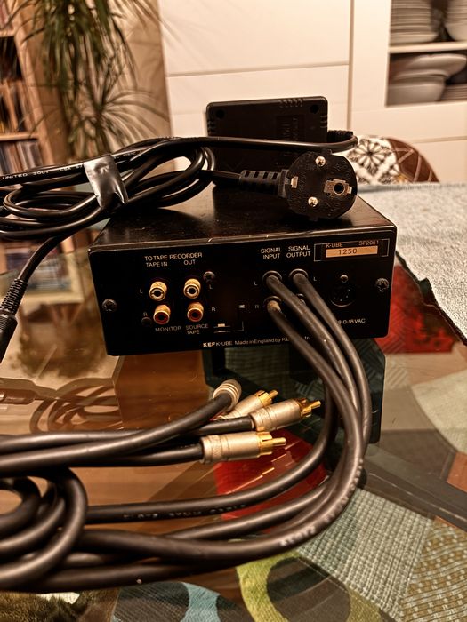 Colunas Kef Reference 107