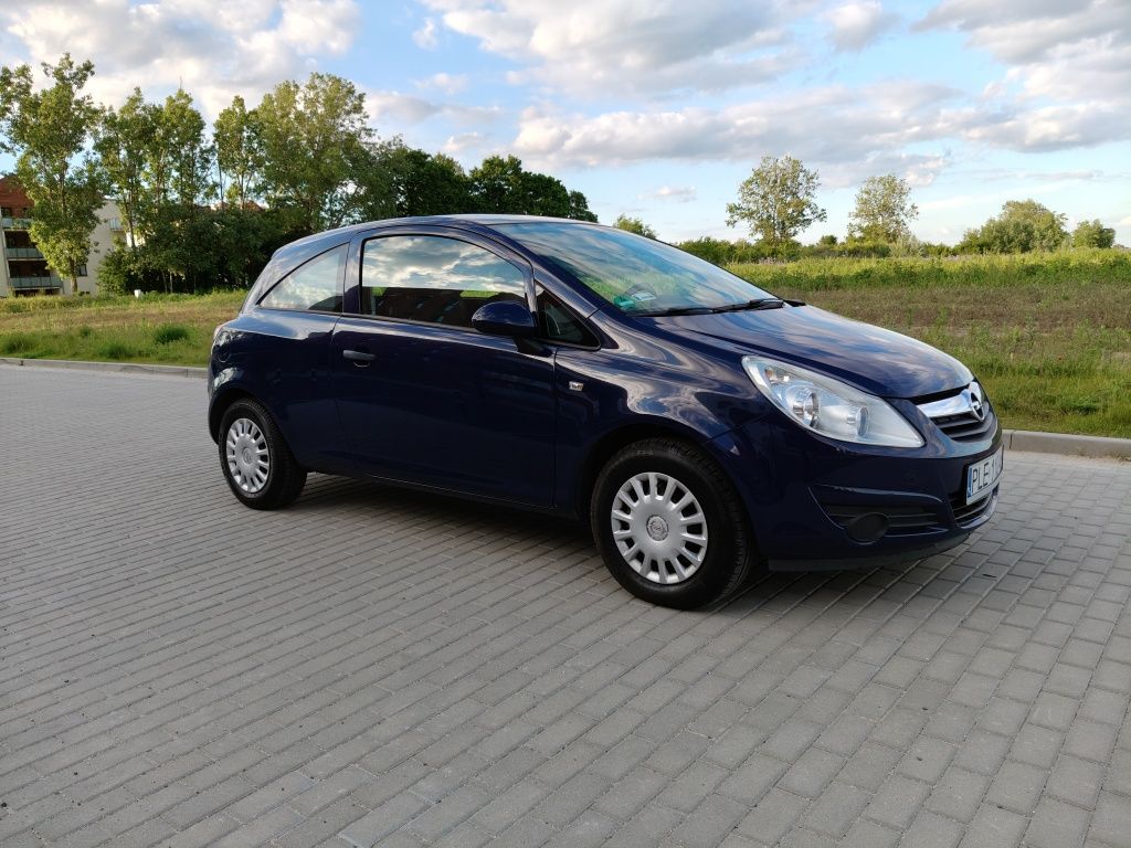 Opel Corsa 1.0 benzyna , zamiana, bardzo zadbana, klima