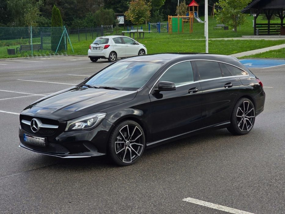 Mercedes-Benz CLA180 AMG Benzyna 7G~Navi~Bixenon~Półskóra~Sport~