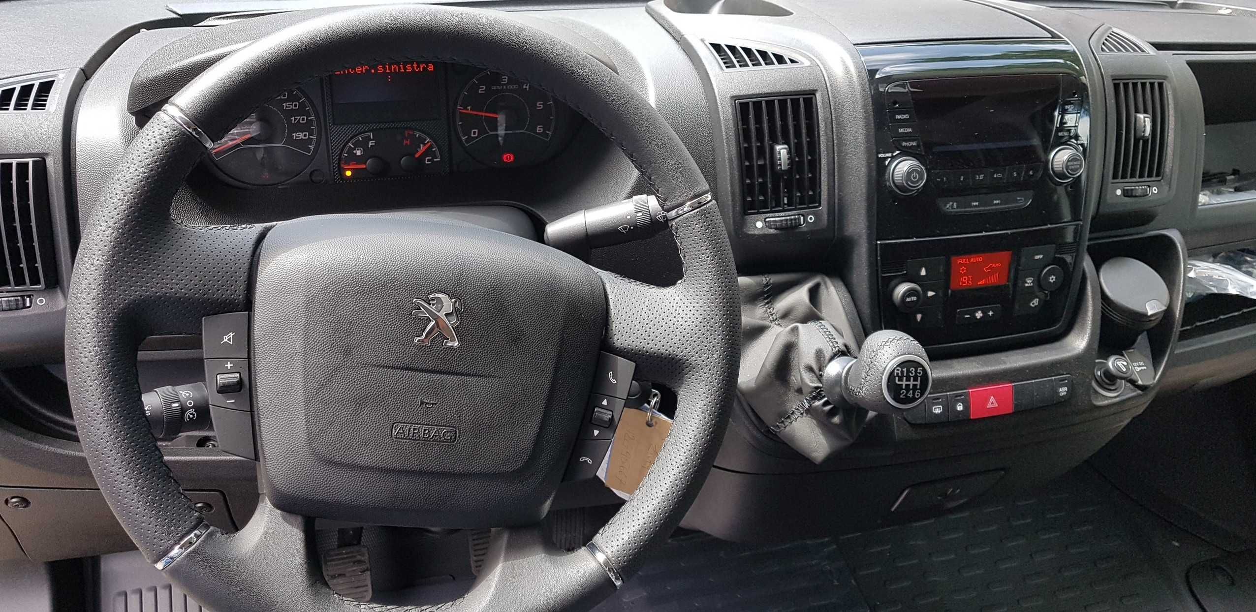 Samochód dostawczy Peugeot Boxer 10EP plandeka z regulacją do 2560mm !