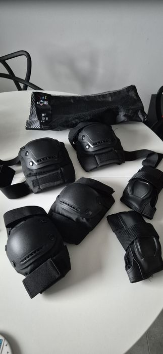 Ochraniacze rolki albo lyzwy