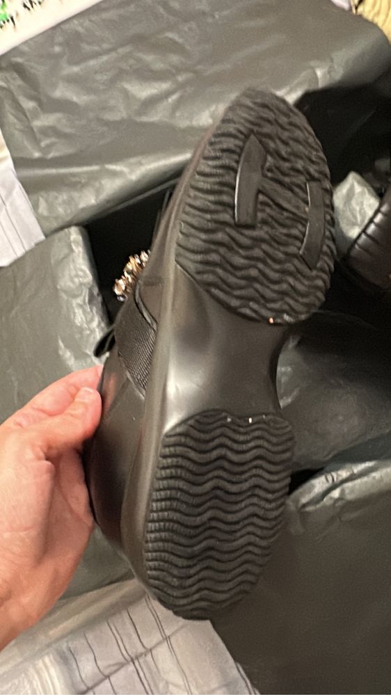 Ténis / sapatos HOGAN Tamanho 38 - Novos!