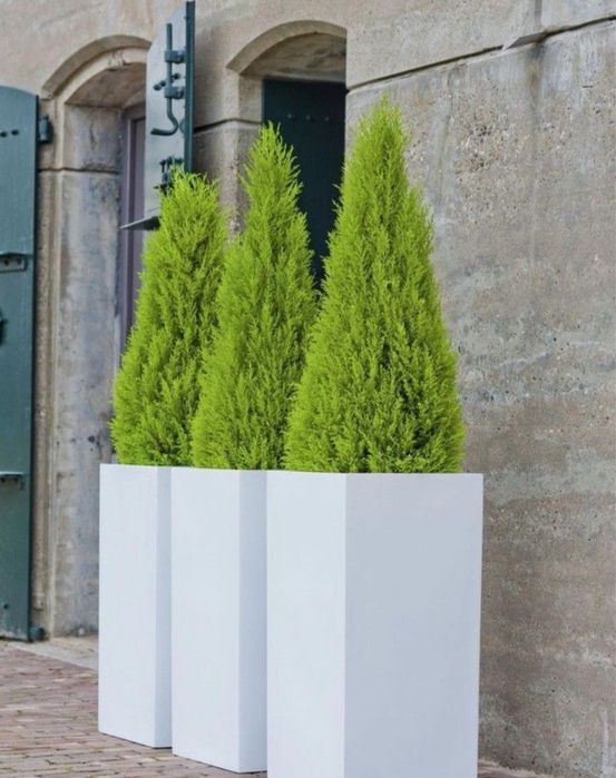 Вазони бетонні