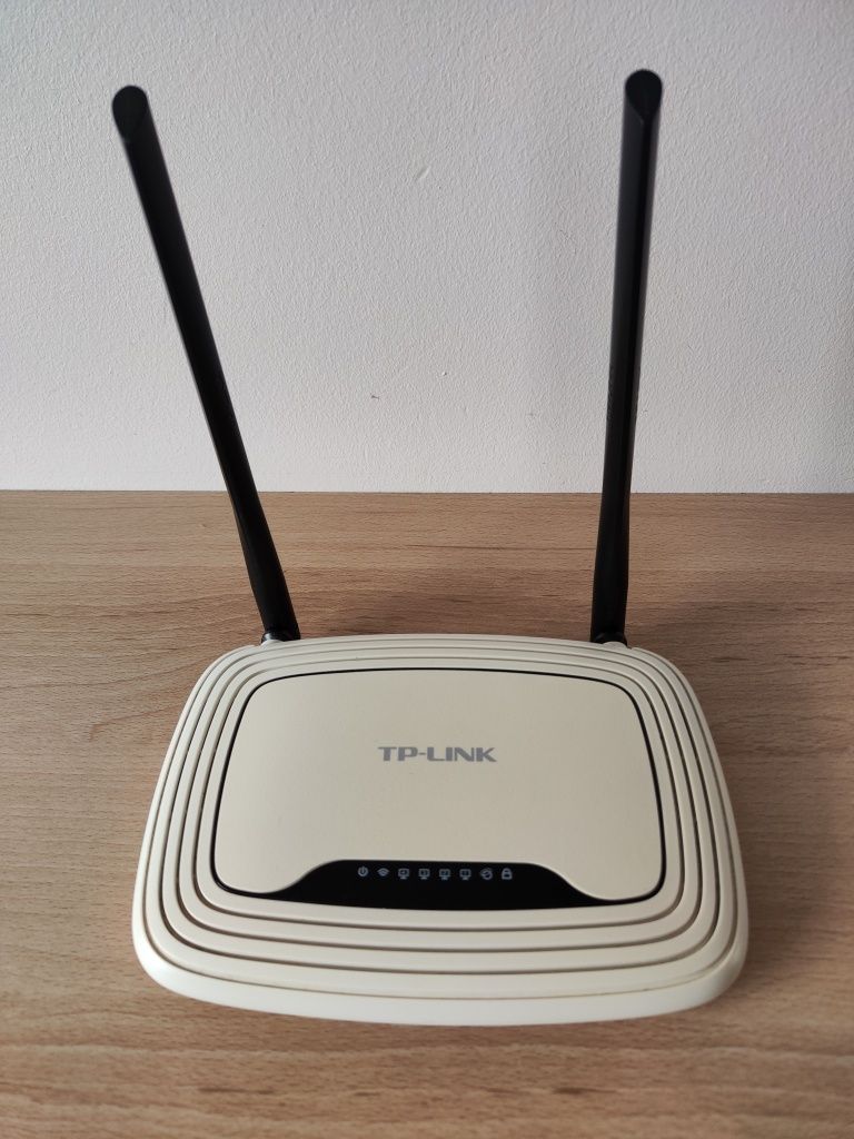 Router wifi TP-LINK TL-WR841N