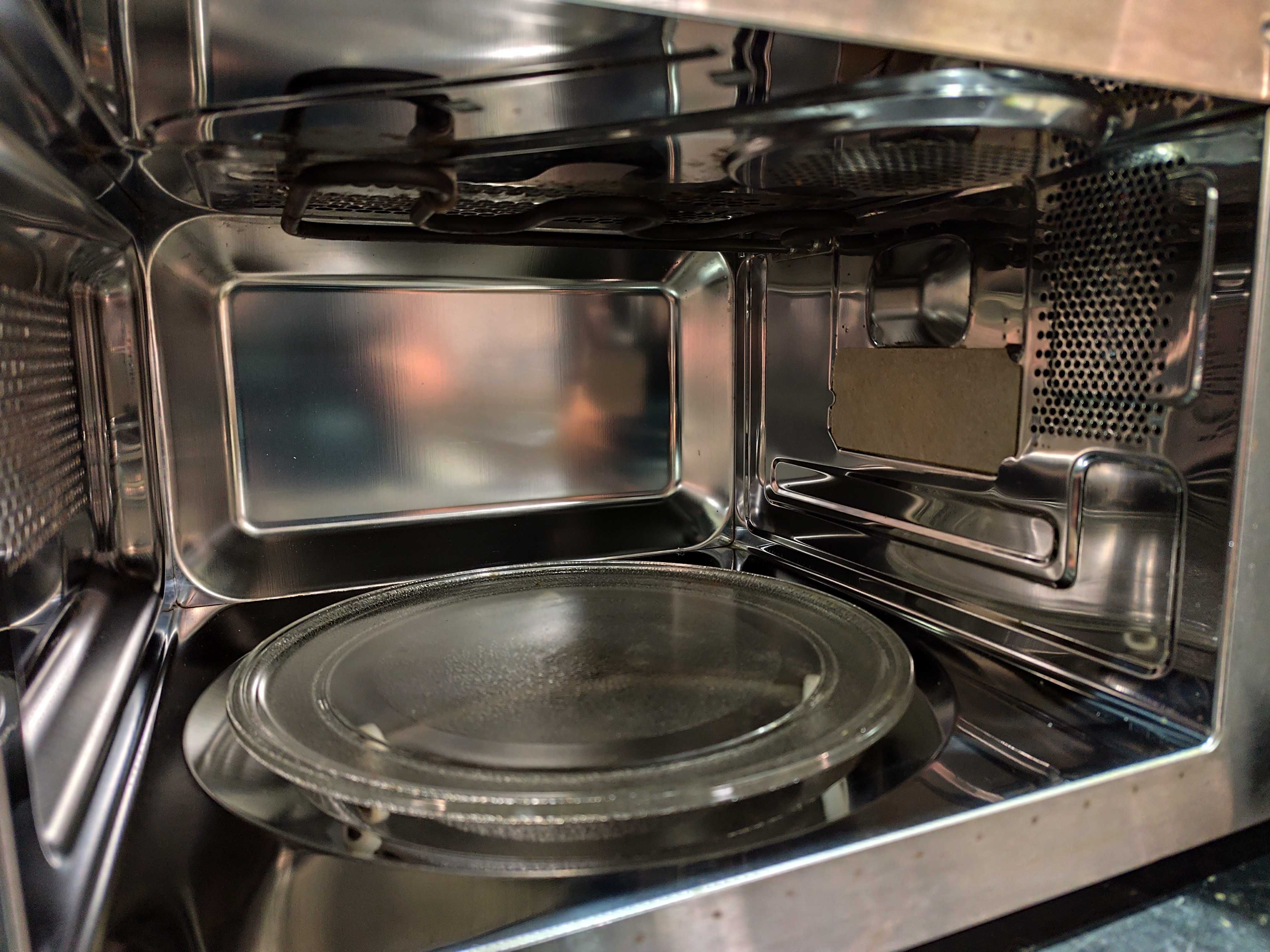 Microondas Technostar com grill