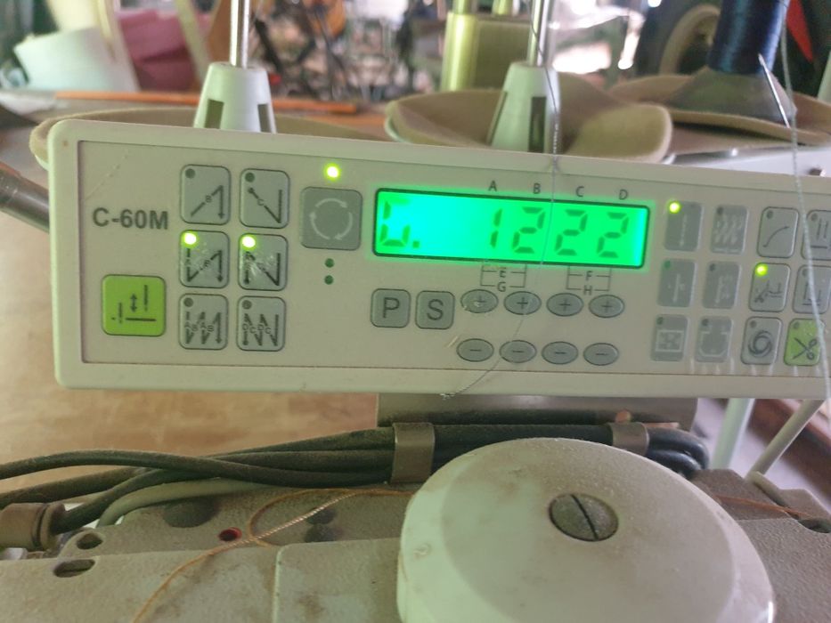 Maszyna typical dwuigłowa