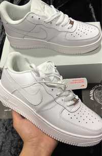 Nike Air Force com caixa - Entrega imediata