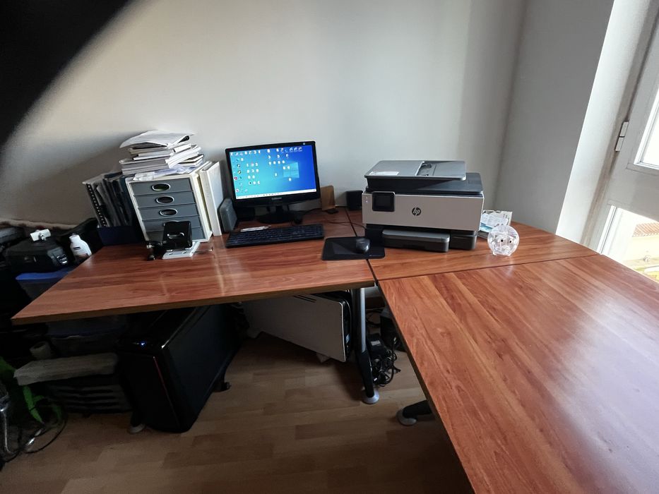 2 Secretarias 1,20 m de escritorio em L