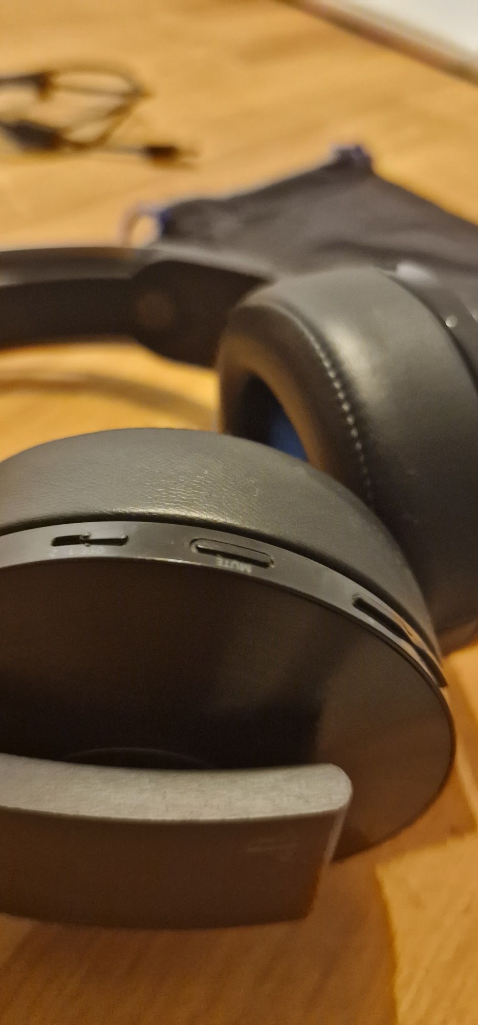 PlayStation Platinum Bluetooth Wireless Headset