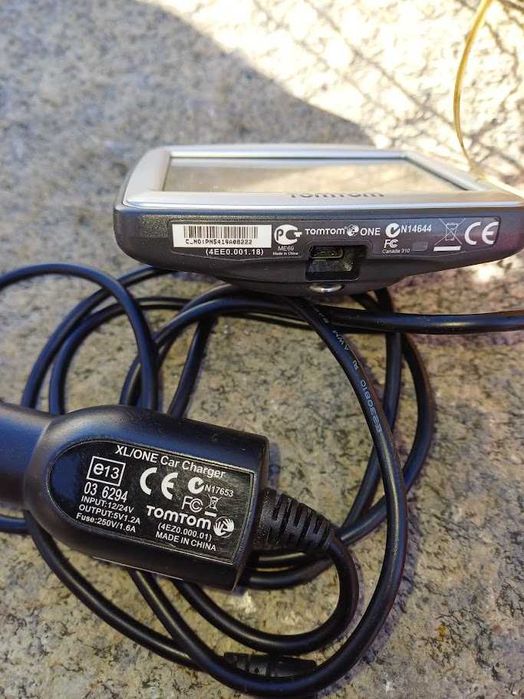GPS TOMTOM com bolsa