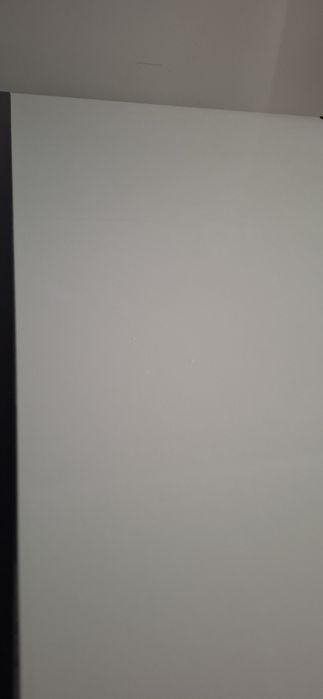 Stół biało czarny lakierowany 140x90 rozkładany do 240 cm.