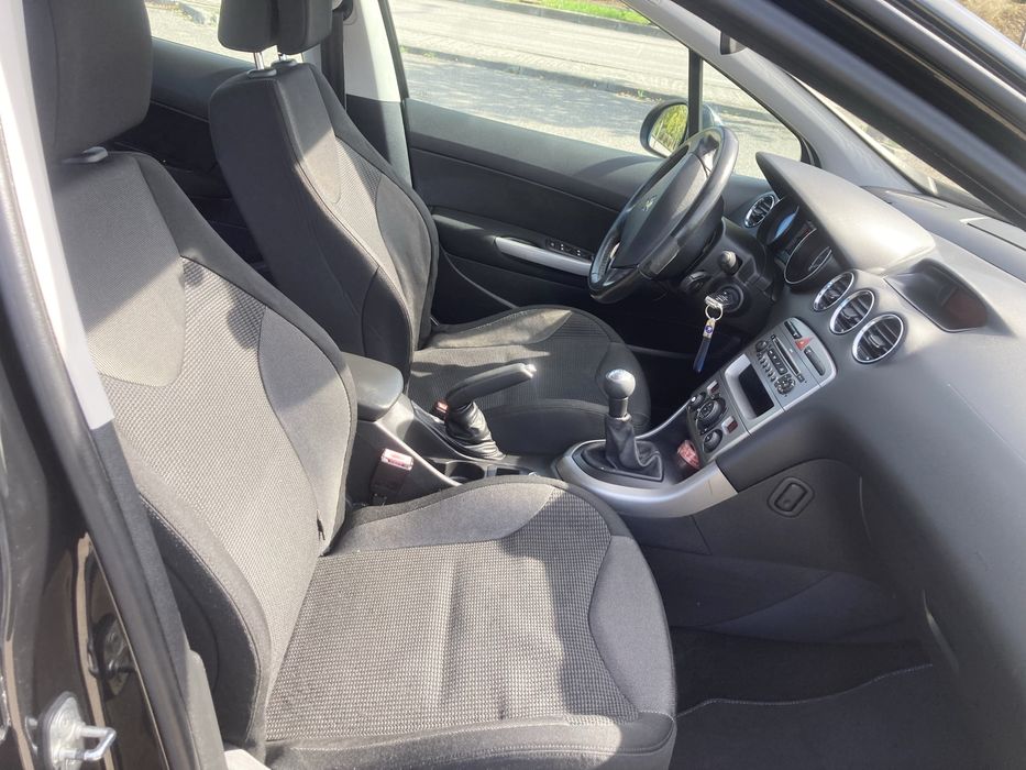 Peugeot 308 1.6HDi Executive 90cv