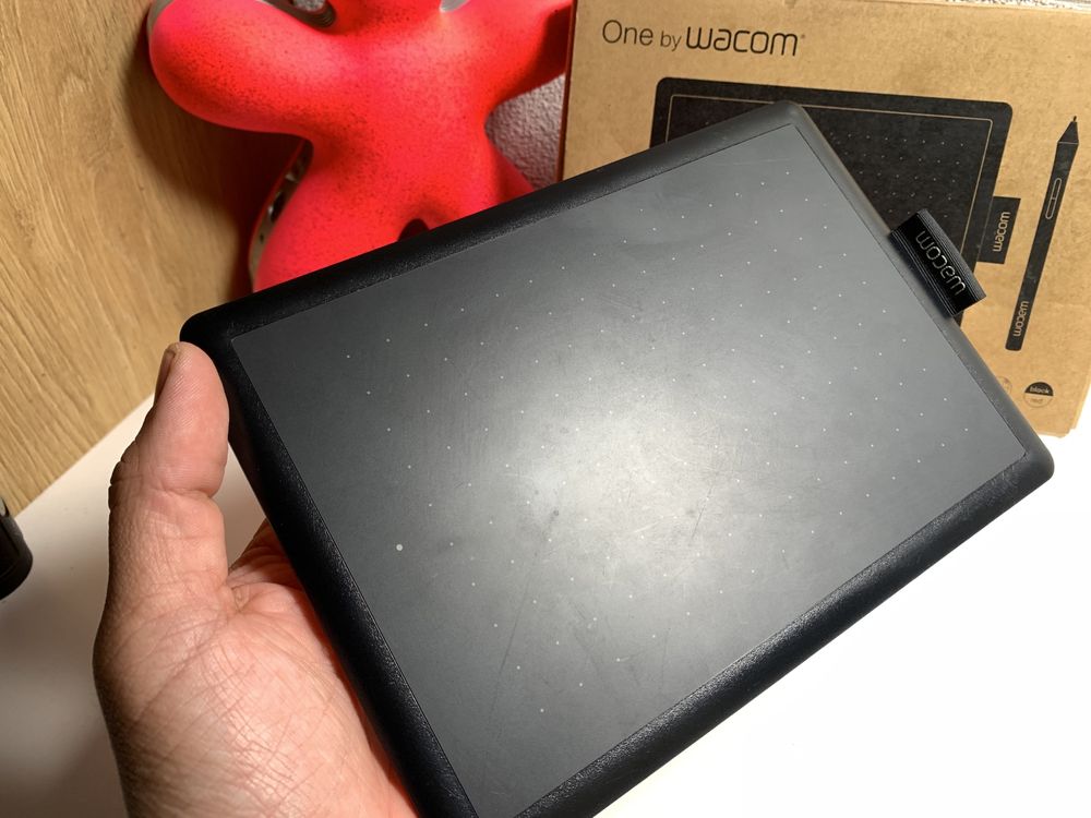 Графический планшет Wacom One